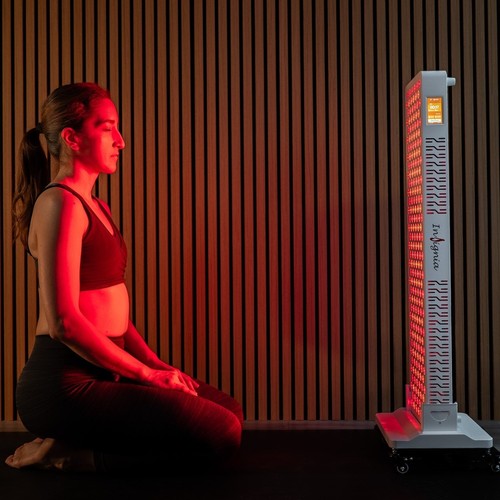 Insignia red light therapy pro - red,